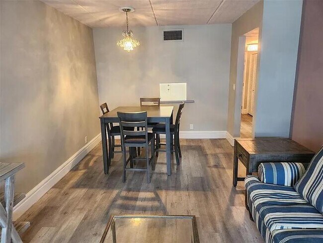 Foto del edificio - 4500 N Flagler Dr