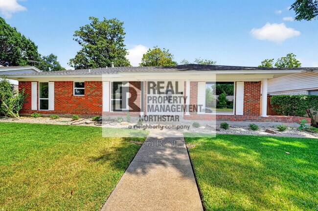 Foto del edificio - 902 Arrowhead Dr