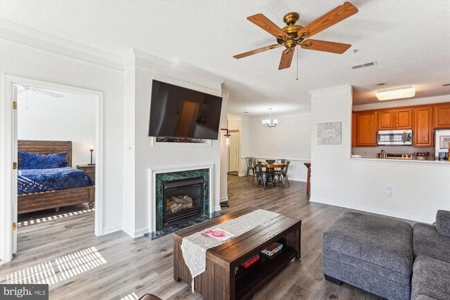 Building Photo - 12161 Abington Hall Pl