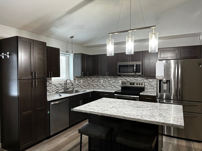 Foto del edificio - 1321 Groundsel Ave