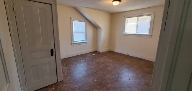 Foto del edificio - 1213 Woodland Ave SE