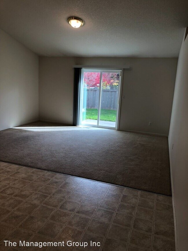 Building Photo - 3 br, 2 bath House - 909 NW 13th Ave