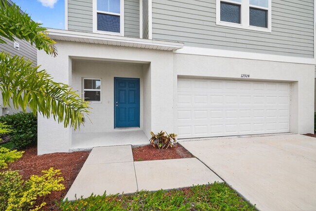 Foto del edificio - Brand New 4 Bed Now Available!