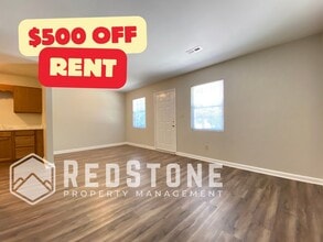 Building Photo - 221 Quintas Ave