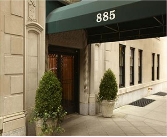 Building Photo - 885 Park Ave