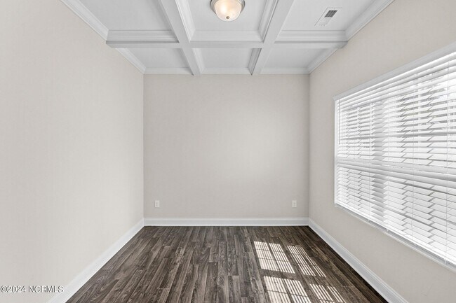 Building Photo - 113 Patriot Ct