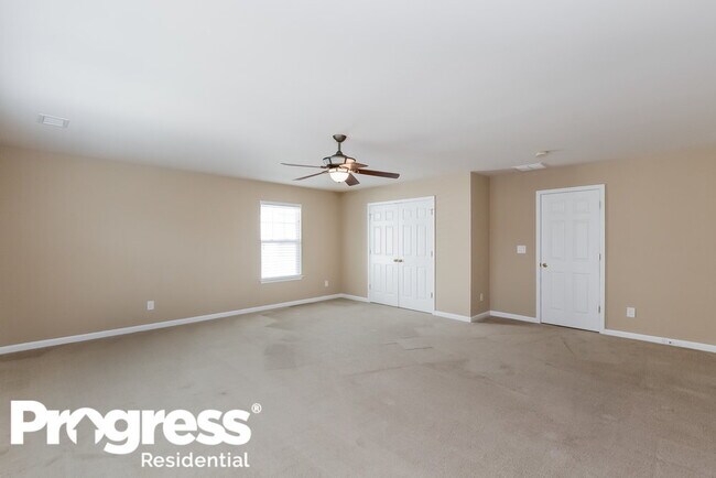 Building Photo - 6014 Colonial Garden Dr