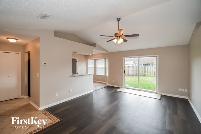 Foto del edificio - 3233 Puffin Way