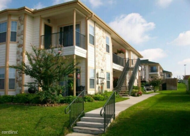 Foto del edificio - 1 br, 1 bath Condo - 19788 Highway 105 W F...
