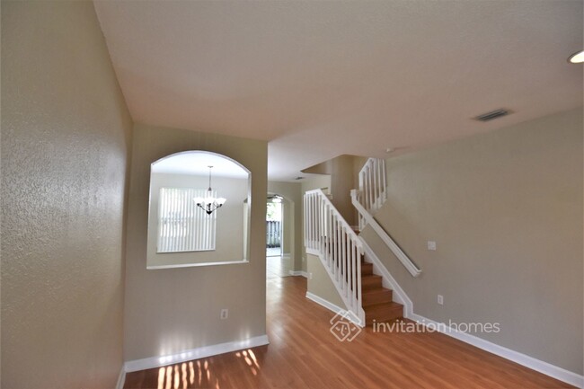 Building Photo - 3852 SW 171st Ave