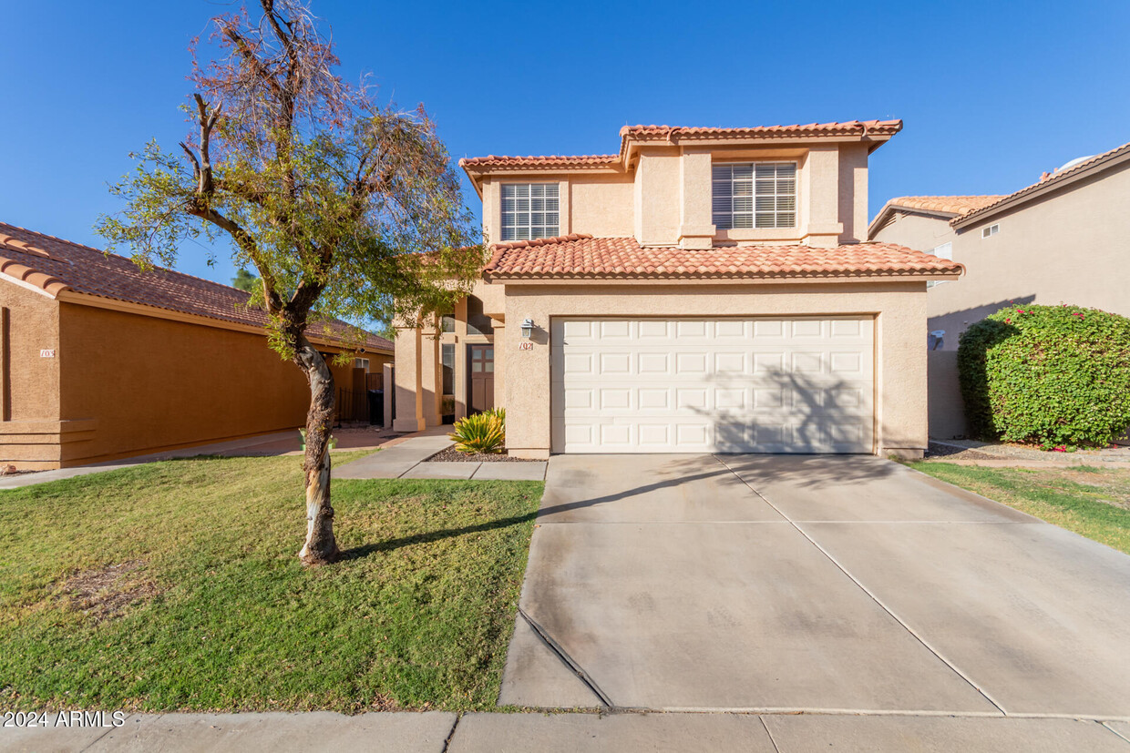 Foto principal - 1836 N Stapley Dr