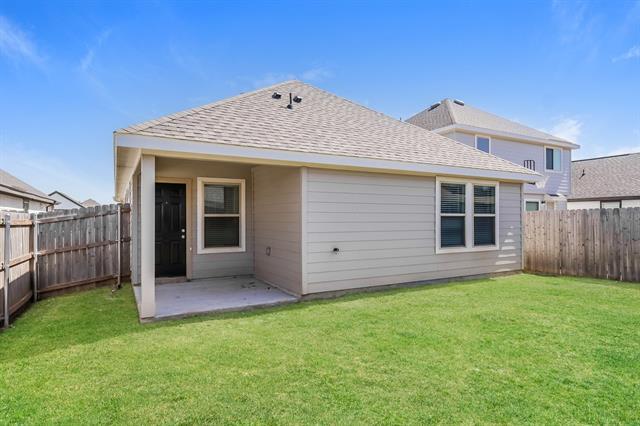 Building Photo - 513 Sussex Dr