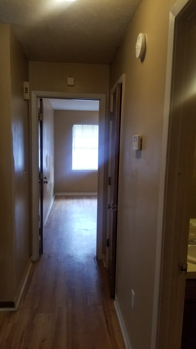 Building Photo - 2718 W McDowell Rd Apt A