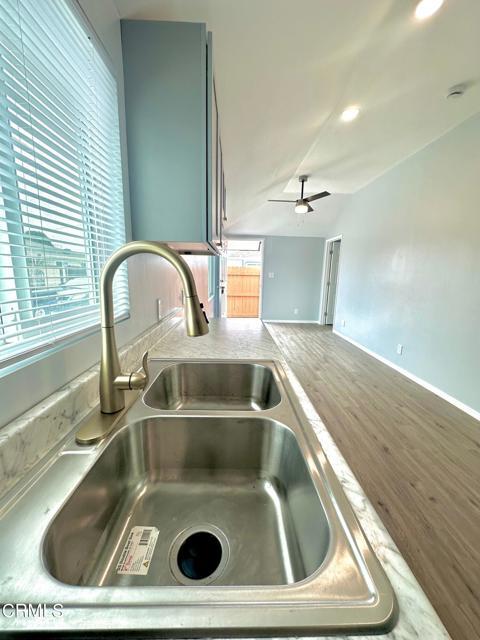 Foto del edificio - 4614 Terrace Ave