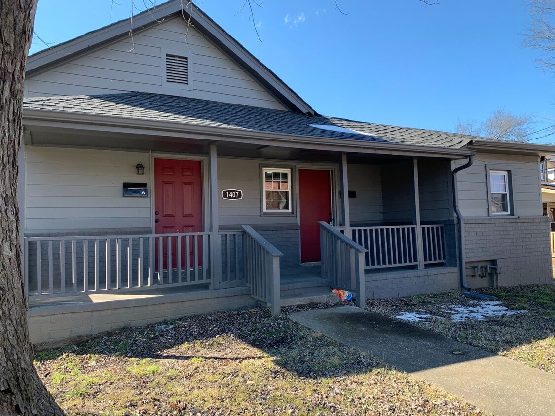 Photo - 1407 DB Todd Blvd