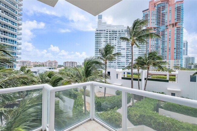 Foto del edificio - 50 South Pointe Dr