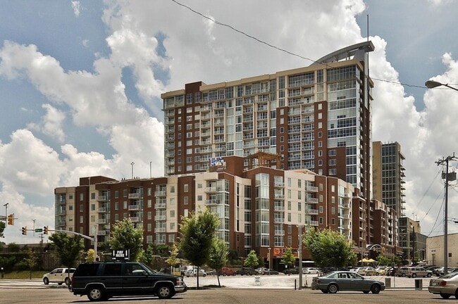 Photo - 600 12th Ave S Apartment