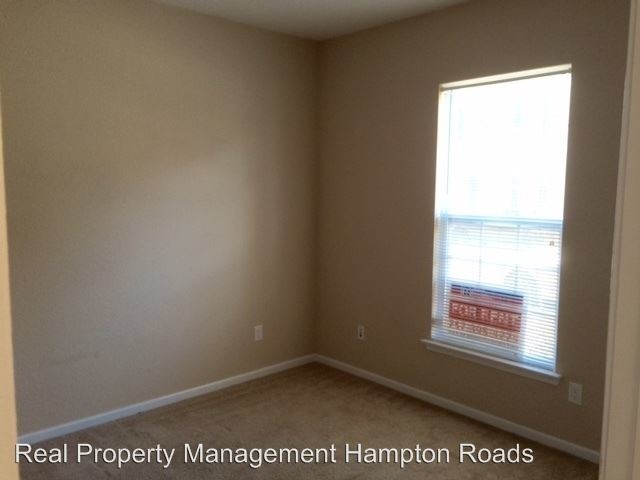 Building Photo - 4 br, 3.5 bath House - 253 Carnelian Street