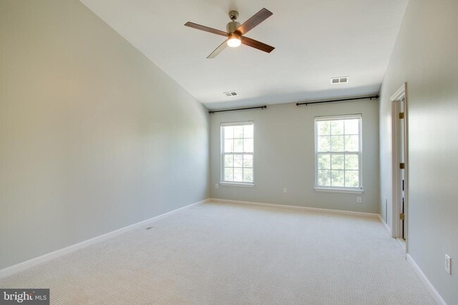 Building Photo - 6032 Signal Flame Ct