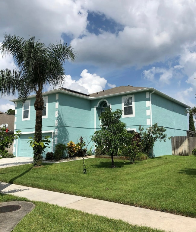 Building Photo - 4956 Fiske Cir