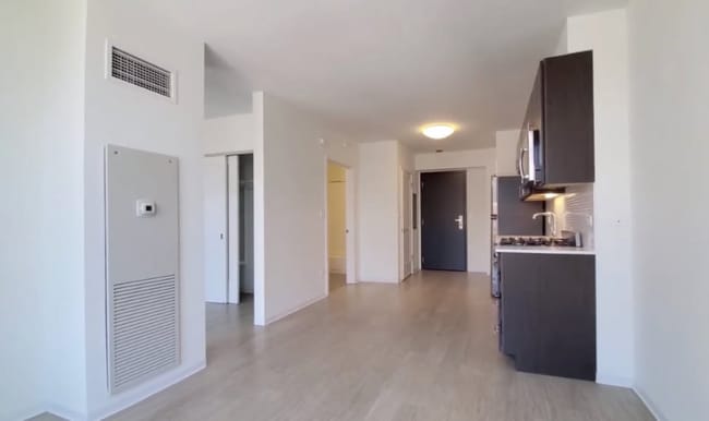 Foto del edificio - 185 W Superior St