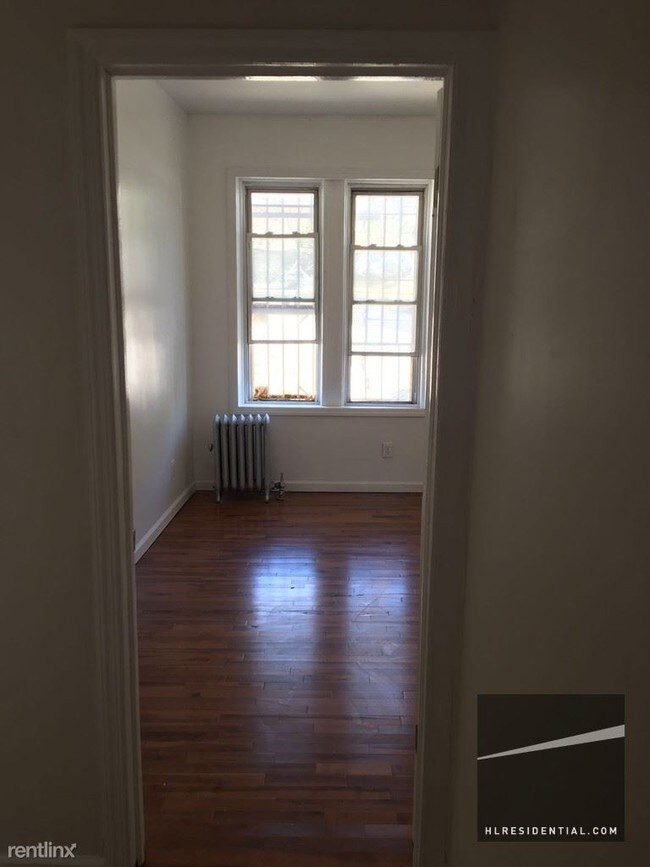 Foto del edificio - 735 Crown St