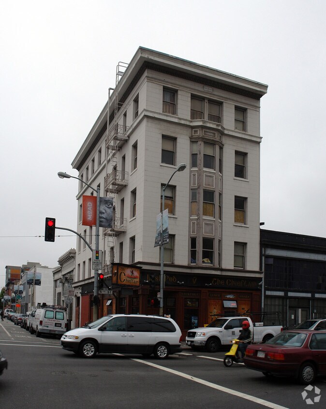 Primary Photo - 906 Howard St