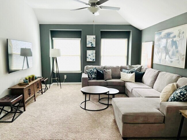 Foto del edificio - 246 Crest Sights Dr