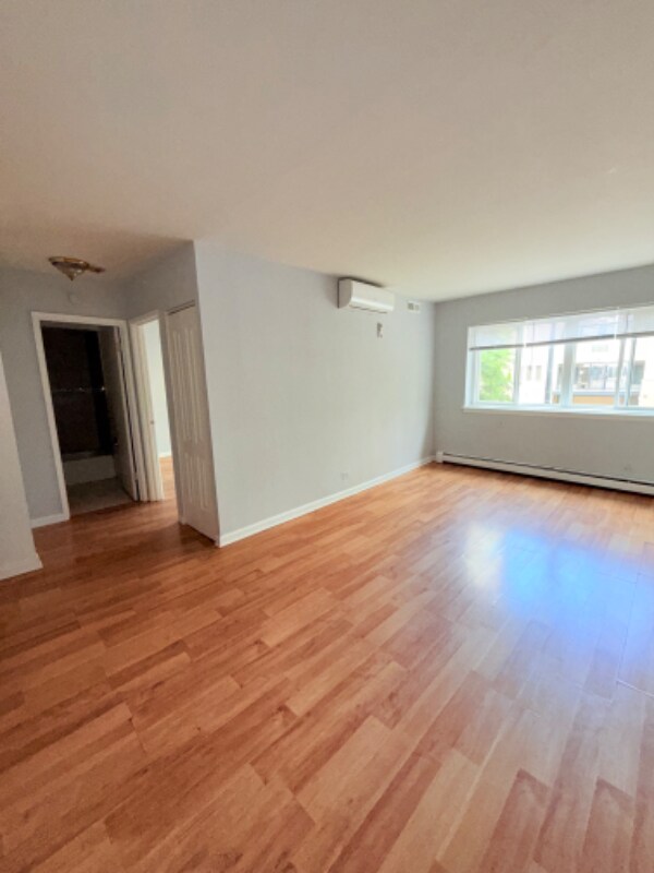 Foto del edificio - 5746 N Sheridan Rd