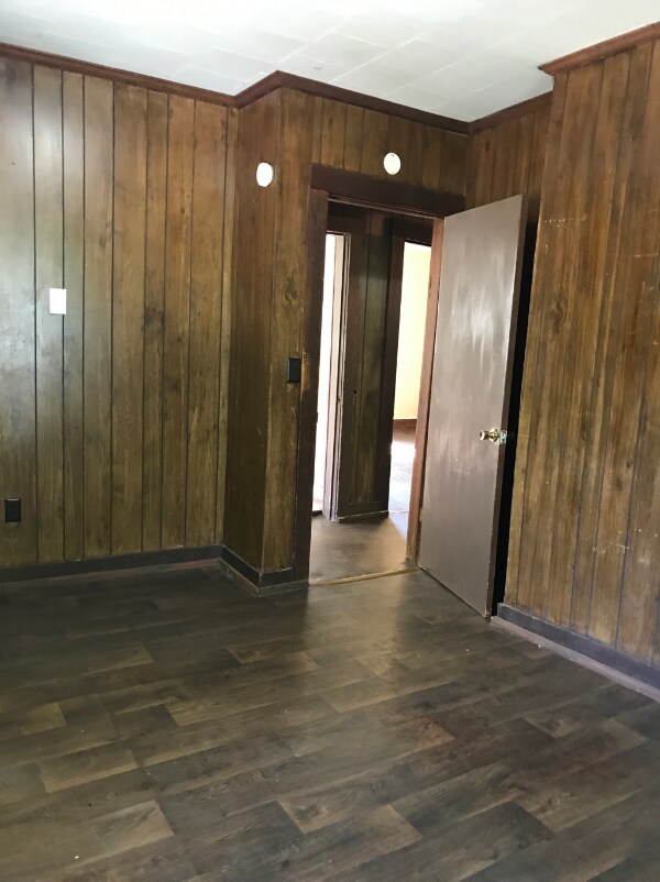 Building Photo - 409 Green St