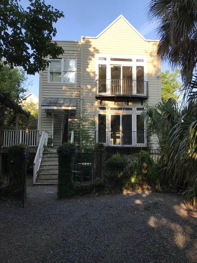 Photo - 187 Coming St (Charleston, SC)