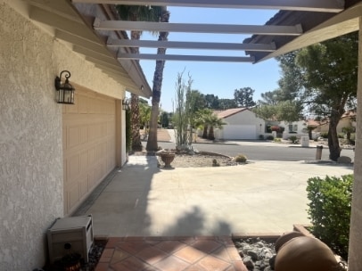 Building Photo - 64747 Pinehurst Cir