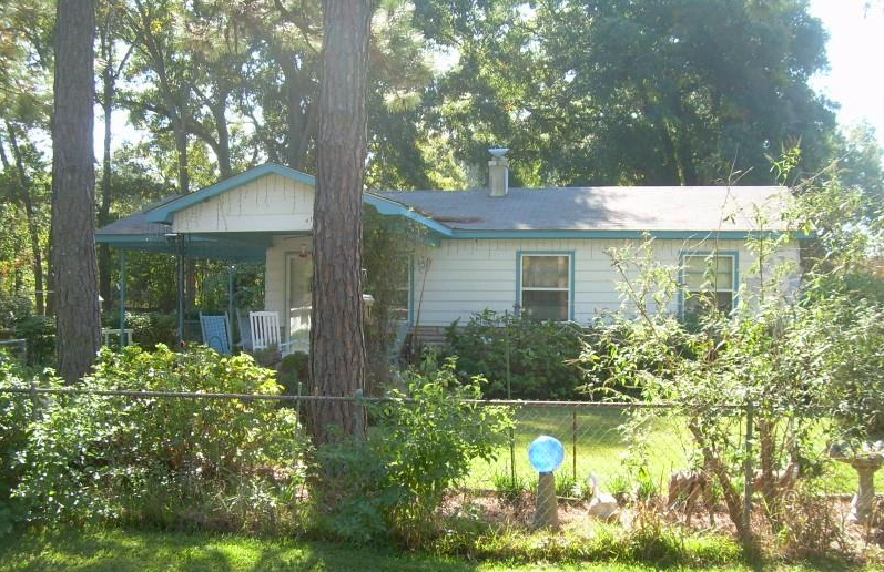 Primary Photo - 105 Morningside Dr