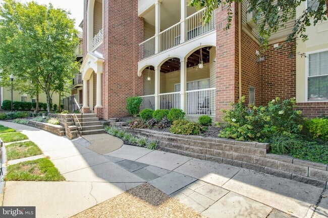 Foto del edificio - 7708 Haynes Point Way