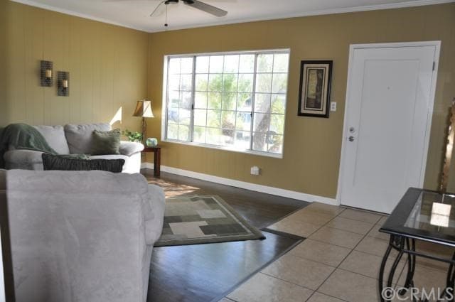 livingroom - 4740 Sawtelle Blvd