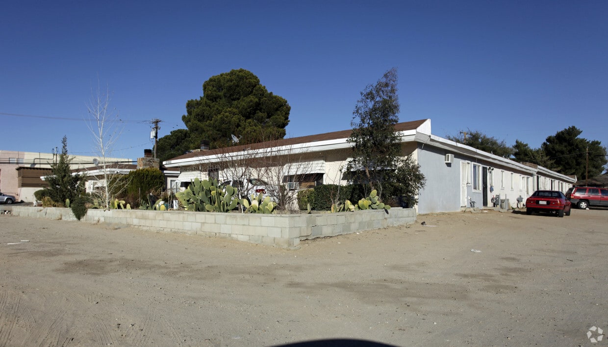 15861 Kasota Rd, Apple Valley, CA 92307 Apartments in Apple Valley, CA