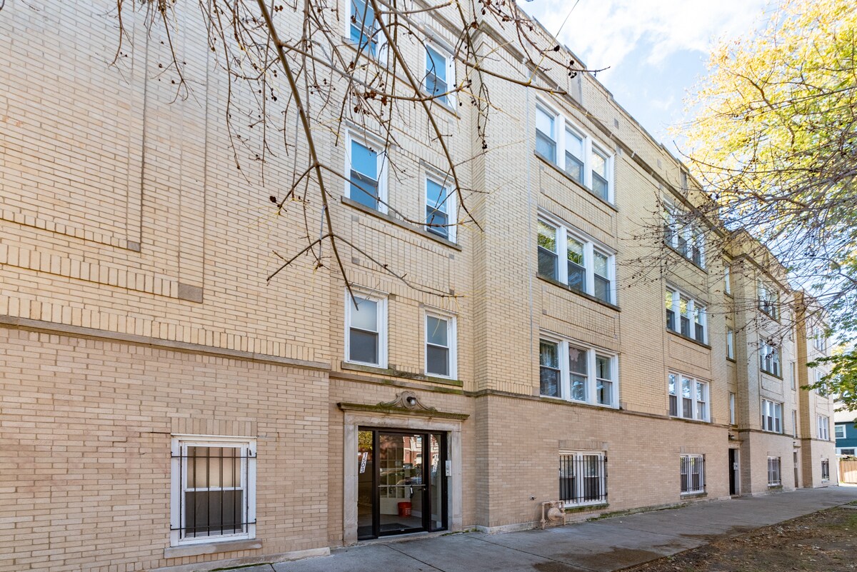 1505 W Albion Ave Unit 1, Chicago, IL 60626 Apartments in Chicago