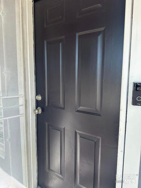 Foto del edificio - 758 Elmwood Ave