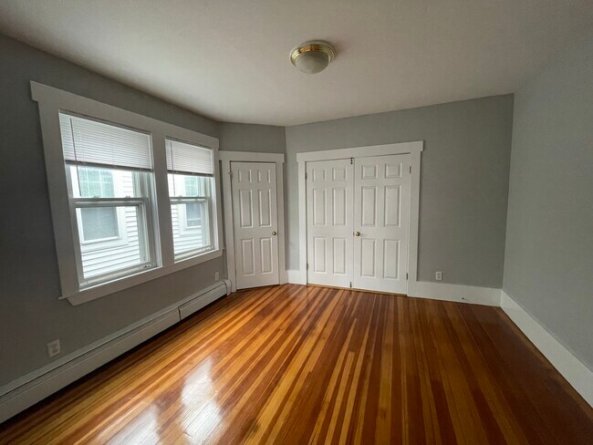 Foto del edificio - 849 E 3rd St