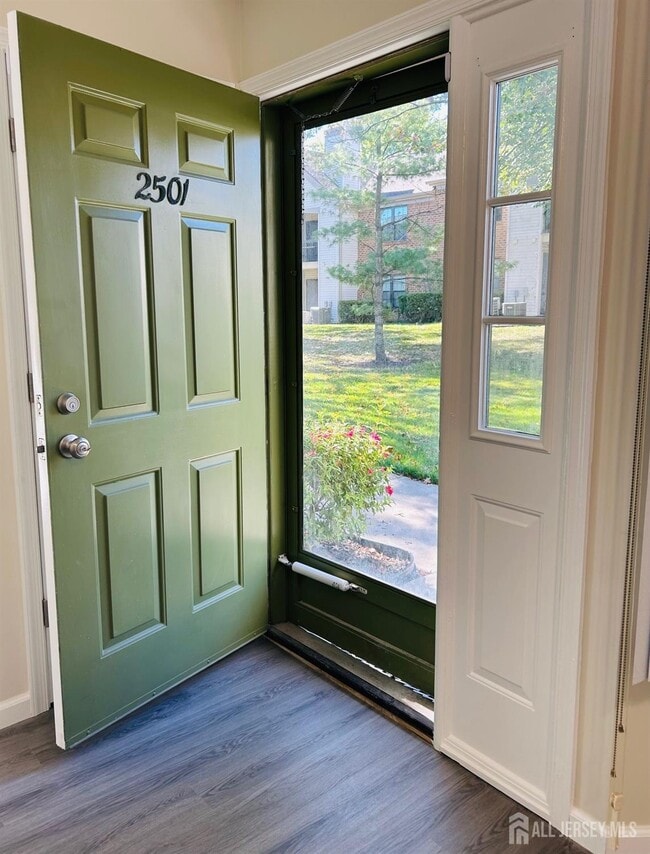 Foto del edificio - 2501 Lighthouse Ln