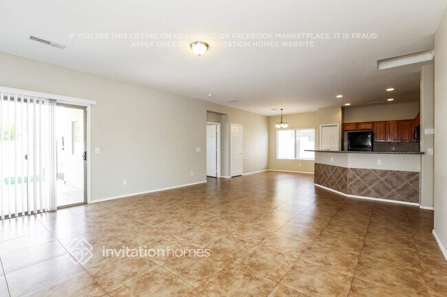 Building Photo - 514 W Rio Vista Ln