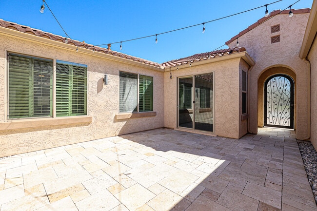 Building Photo - 15626 W Campbell Ave