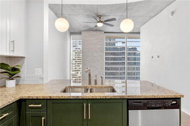 Building Photo - 855 Peachtree St NE