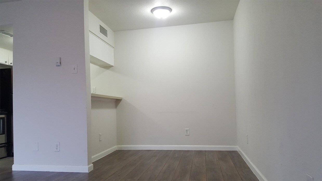 4791 Lake Ave Unit 314, Dallas, TX 75219 Apartment for Rent in Dallas, TX
