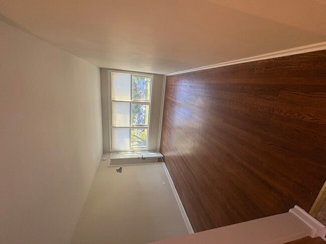 Foto del edificio - 4934 Mulford St