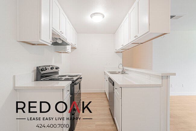 Foto del edificio - 2900 W Lincoln Ave