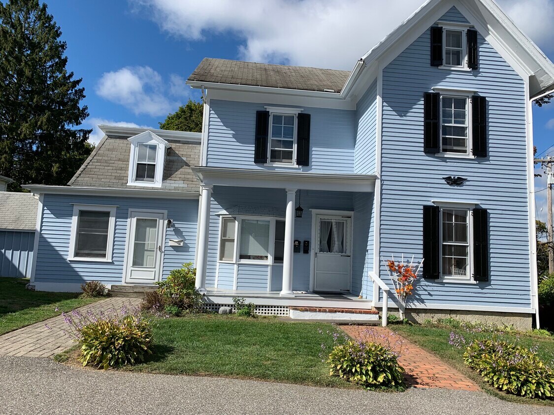 23 W Main St, Pawling, NY 12564 23 W Main St Pawling, NY Apartments