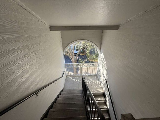 Building Photo - 5117 City St