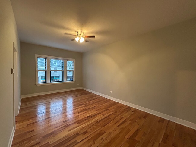 Building Photo - 338 Tudor Ct