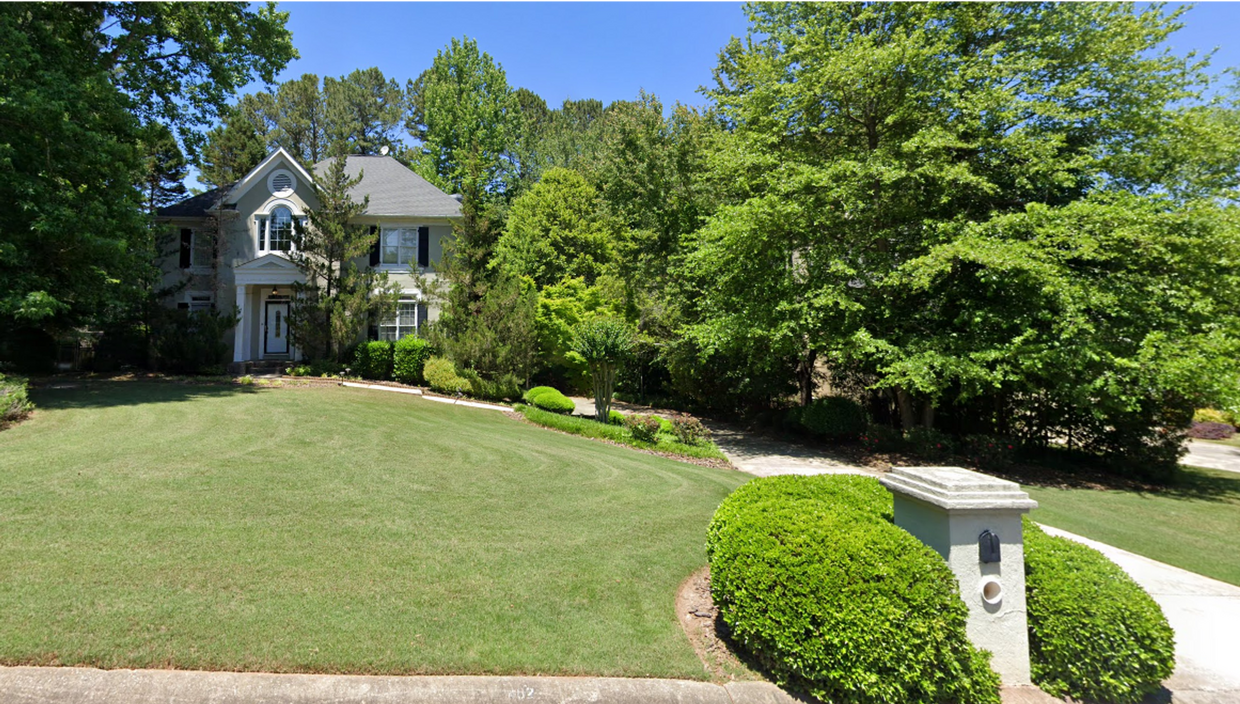 Primary Photo - 402 Allendale Ln: 4BR, 3.5BA home with gra...